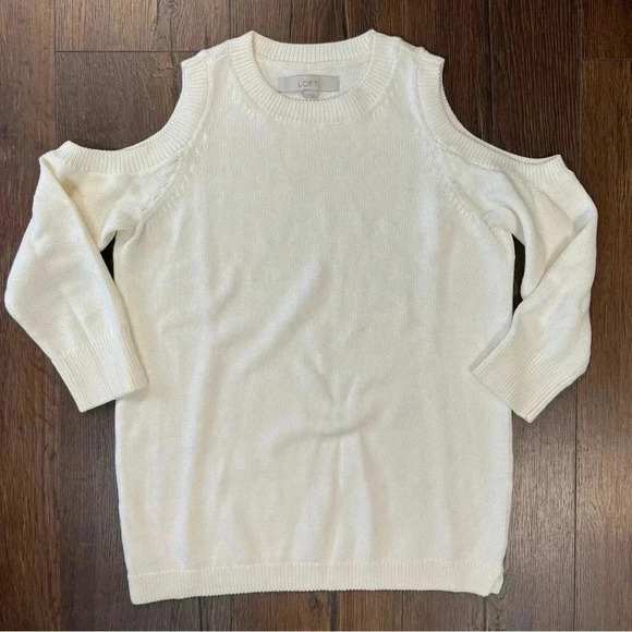 LOFT ivory cold shoulder sweater SZ SM - Picture 1 of 4